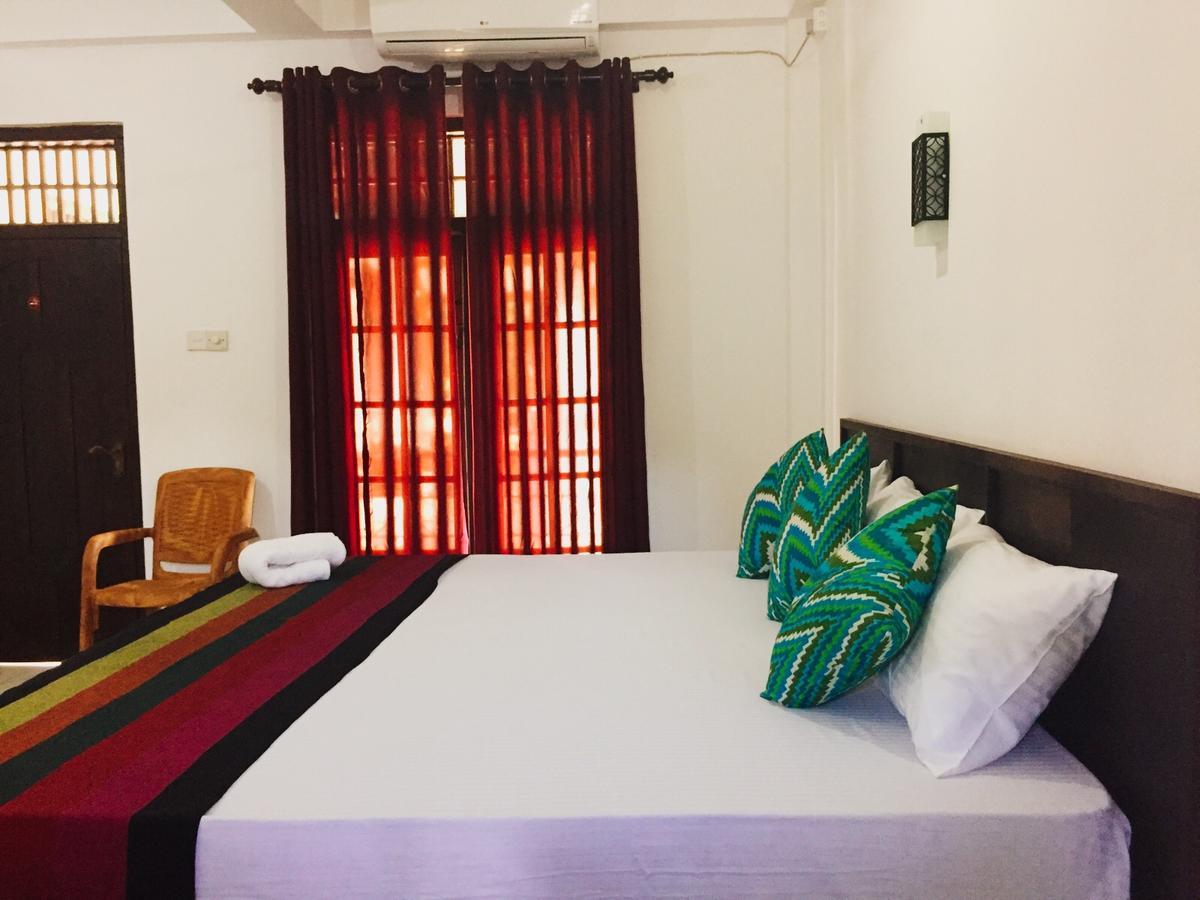 Myr-O Homestay Kombichankulama Екстериор снимка