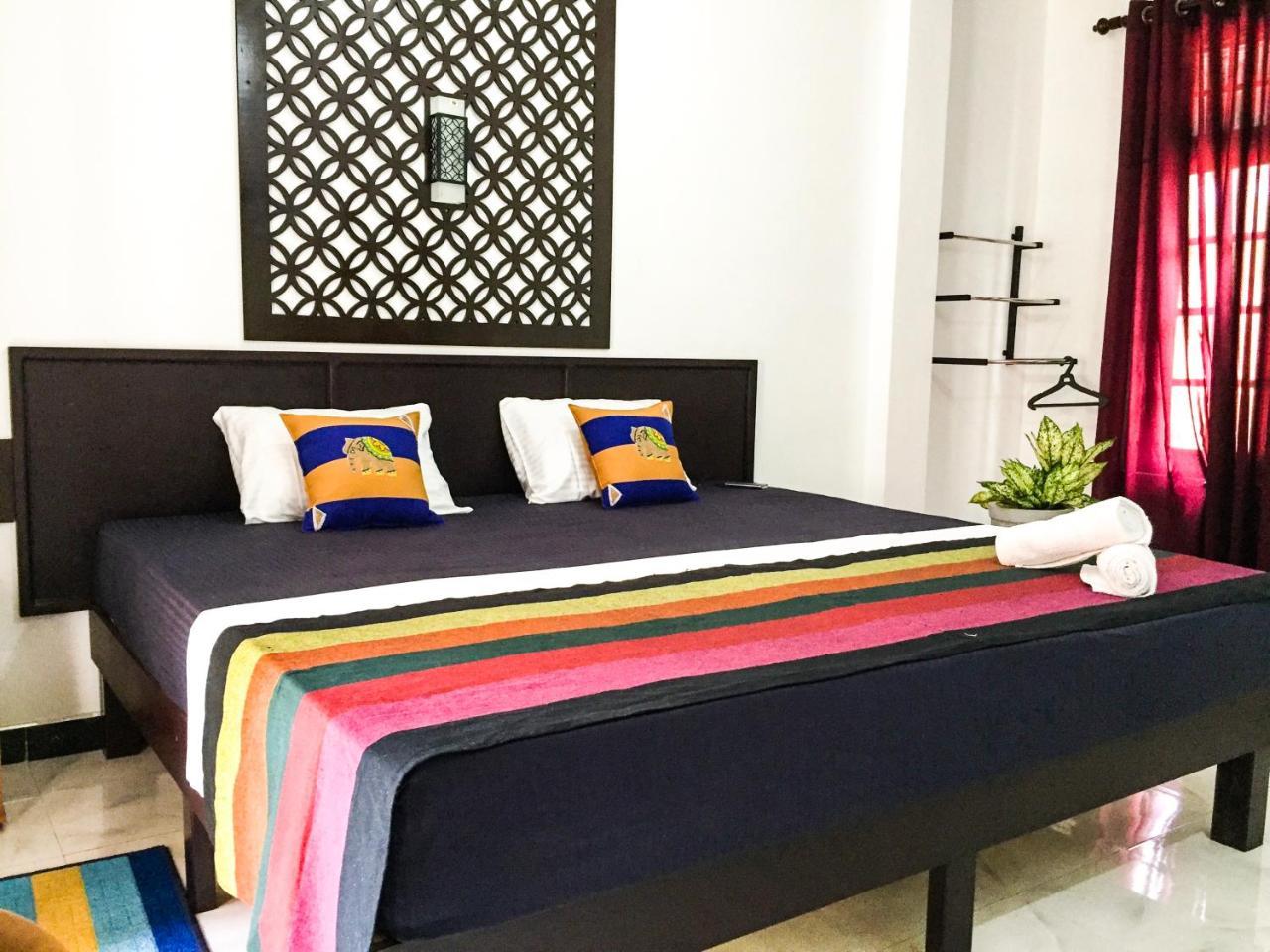 Myr-O Homestay Kombichankulama Екстериор снимка